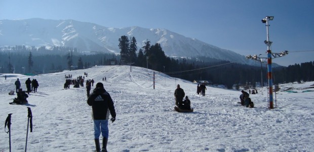 Snowboarding-in-Kashmir